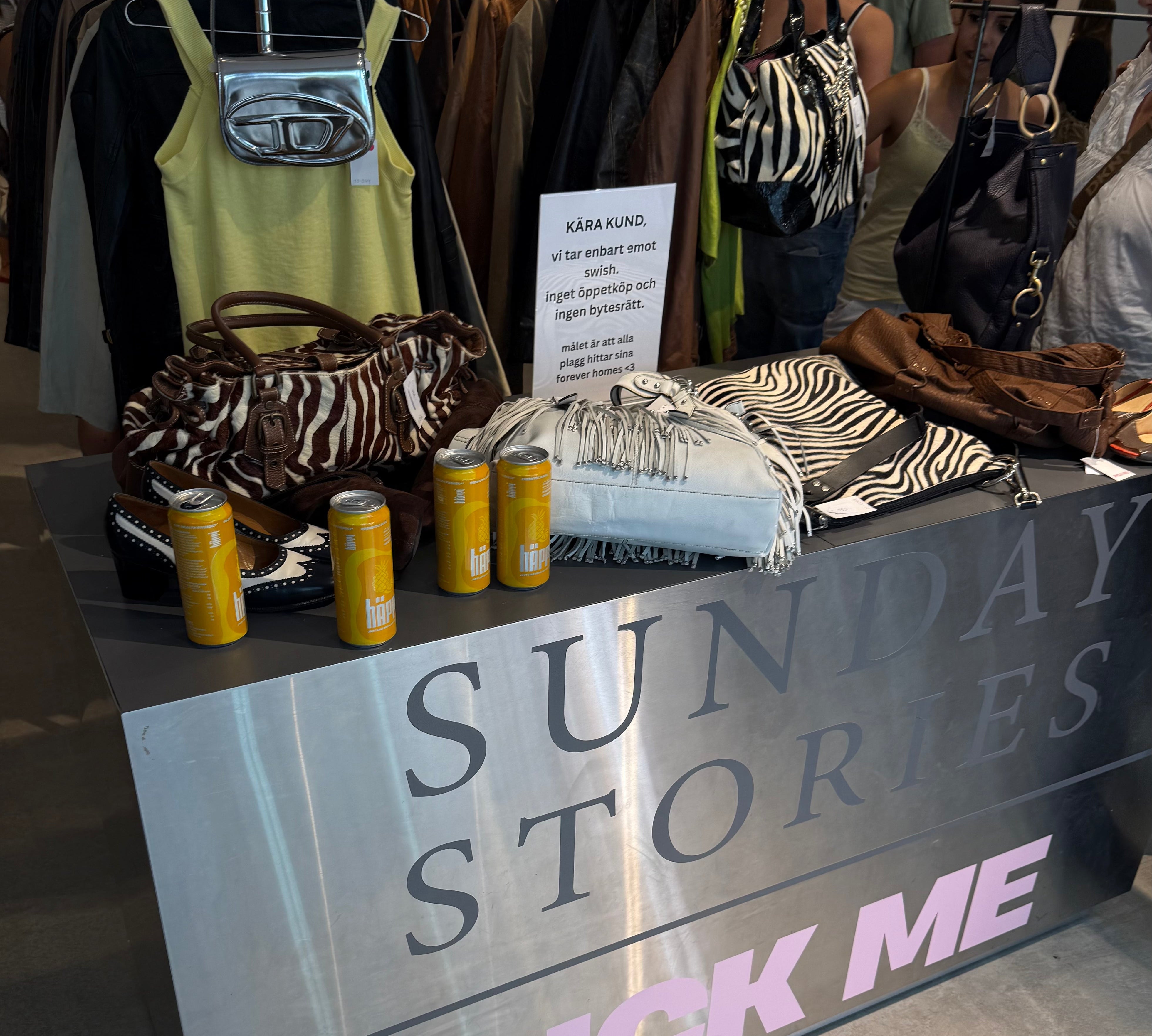 HEJHÄPPI X SUNDAY STORIES X PICK ME
